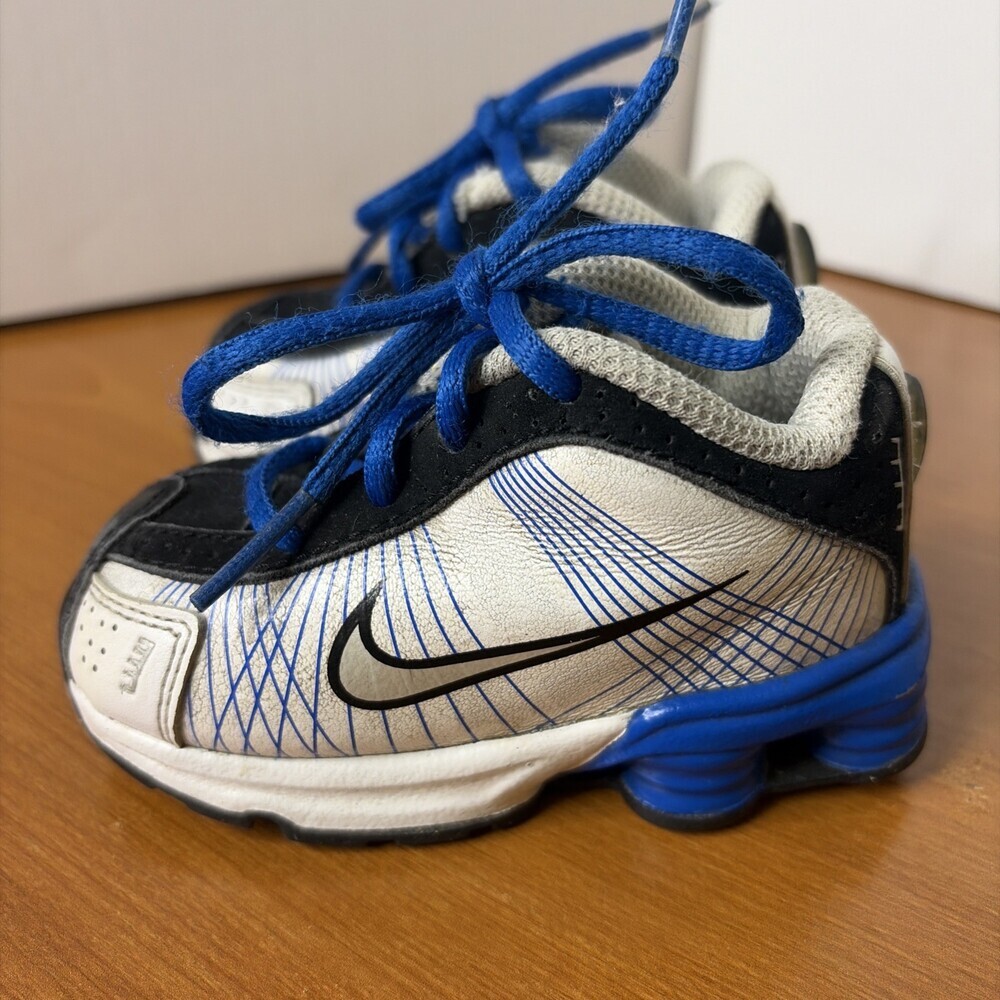 Nike Shox Toddler Walking Shoes Size 4C White/Blue/Black - Picture 3 of 10